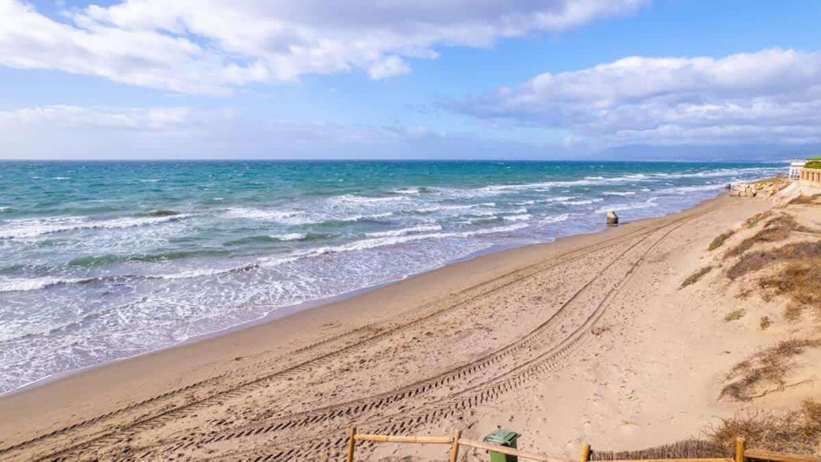 Seaside Elegance With Sea View Daire Marbella Dış mekan fotoğraf
