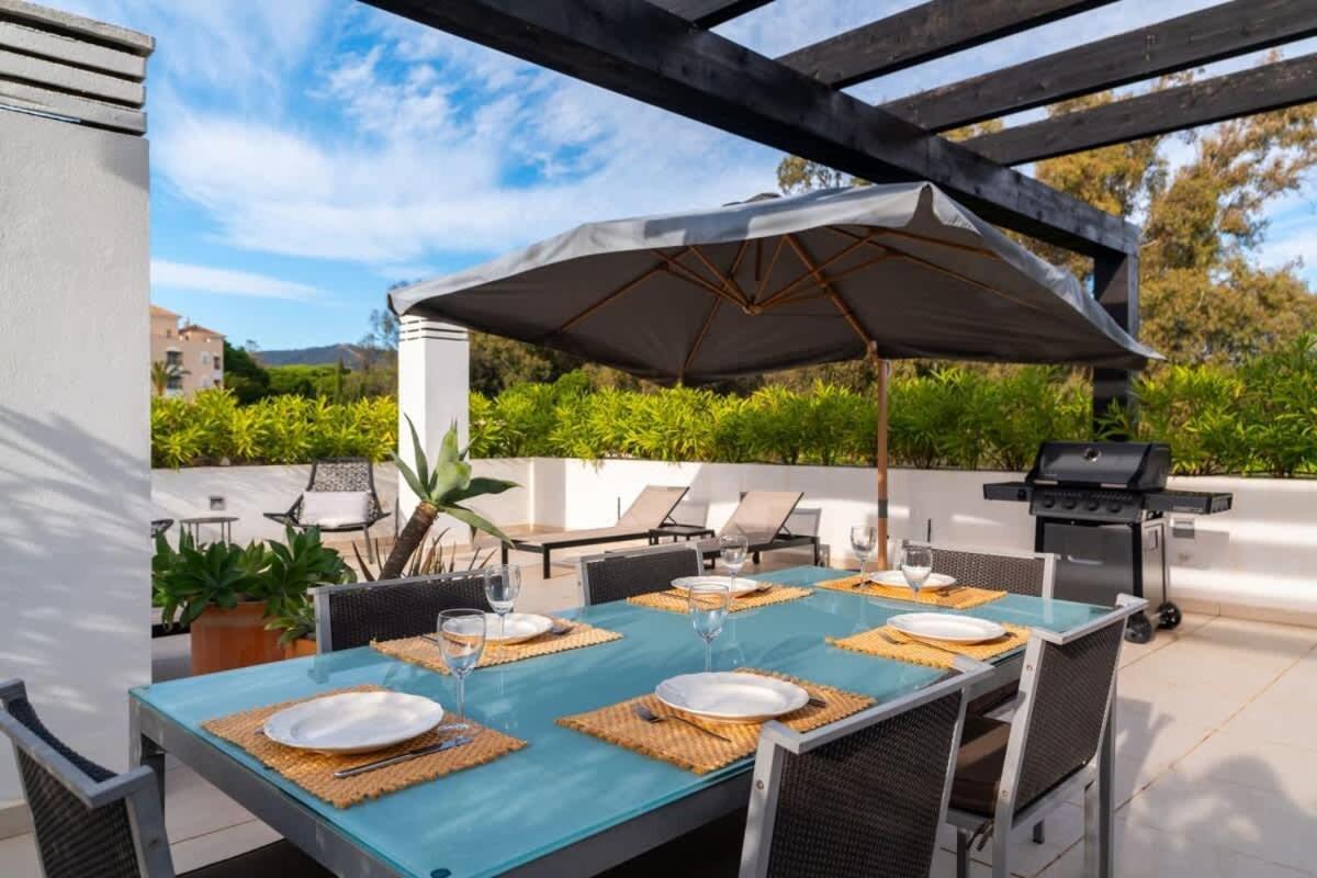 Seaside Elegance With Sea View Daire Marbella Dış mekan fotoğraf