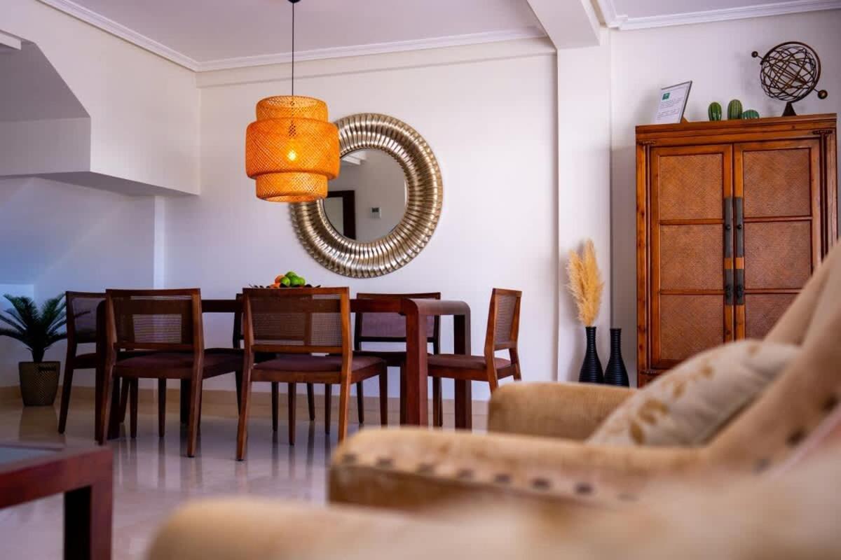 Seaside Elegance With Sea View Daire Marbella Dış mekan fotoğraf